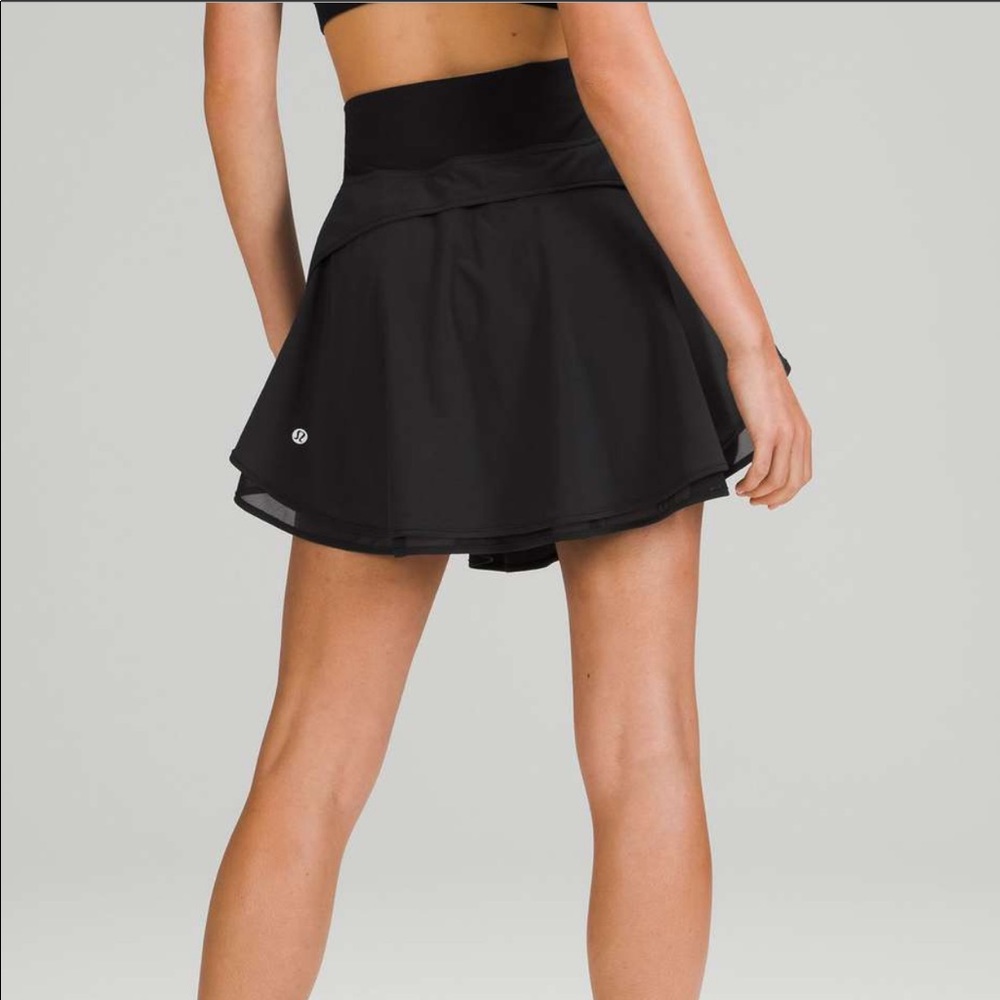 Flutter Hem High-Rise Tennis Skirt